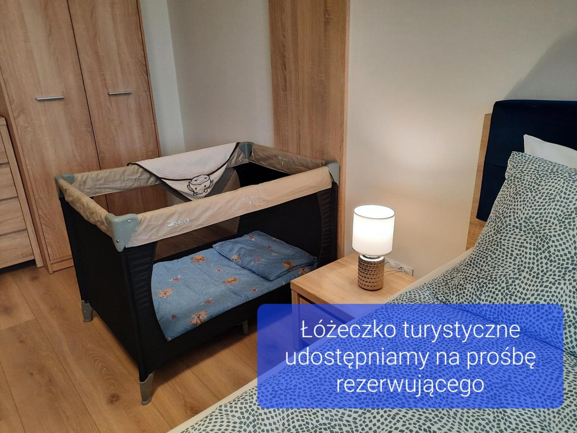 Apartment Chabrowa 1 *